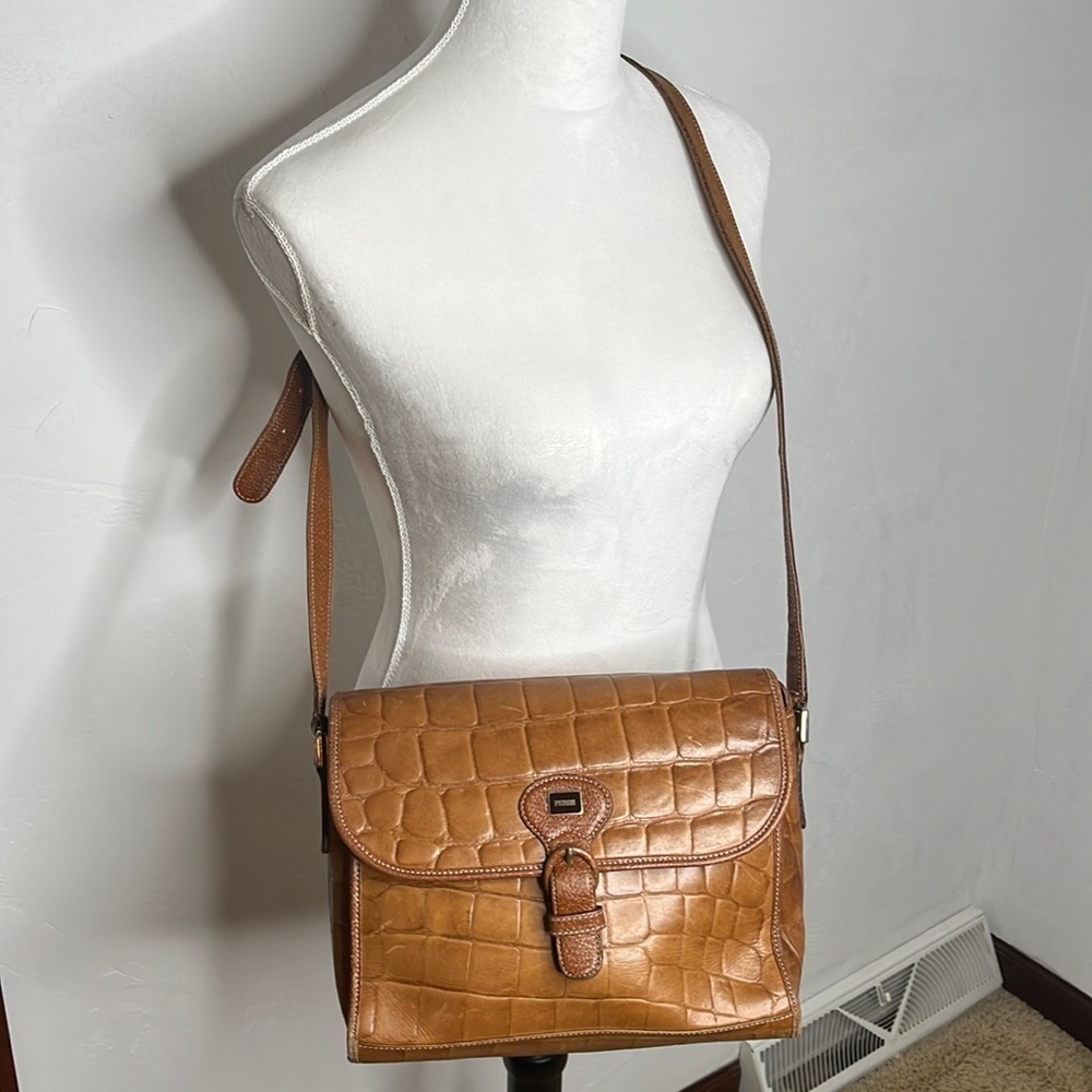 Gianfranco Ferre Brown Leather Embossed. BRN1896A